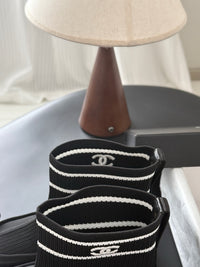 26B Sock Boots