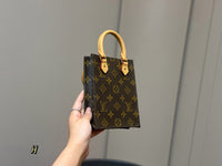Petit Sac Plat Bag