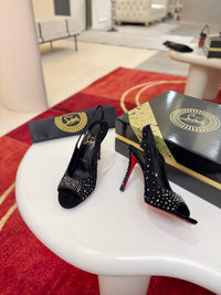 Degrachick Suede Sandals