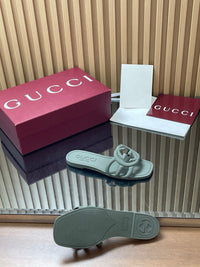 Interlocking G Slide Sandals