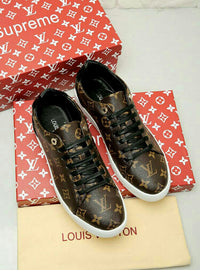 Low Top Sneakers