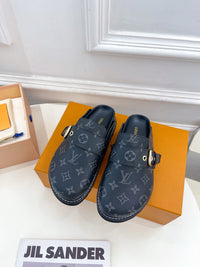 Cosy Flat Comfort Clogs
