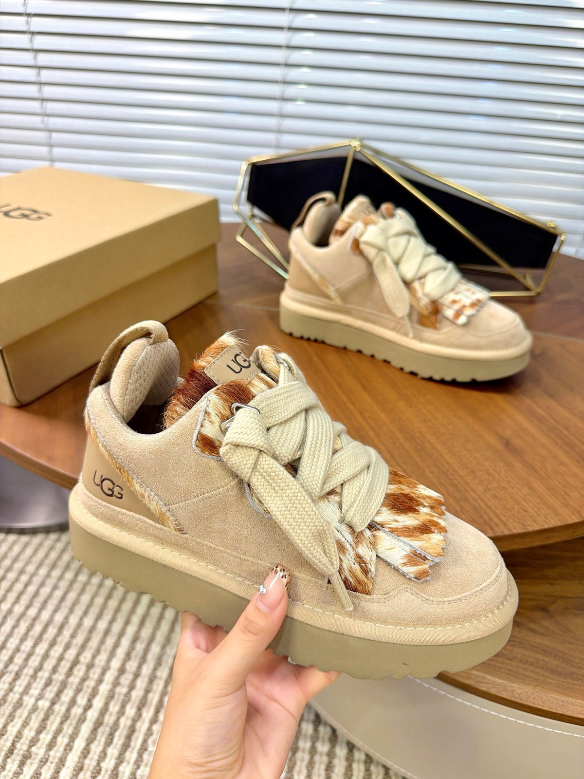 Lowmel Western Trainers