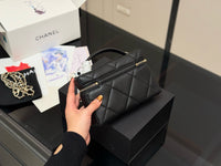 Top Handle Vanity Case