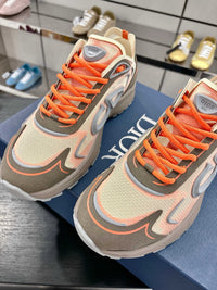 B30 Sneakers