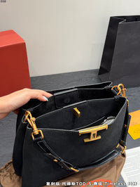 T Timeless Shoulder Bag