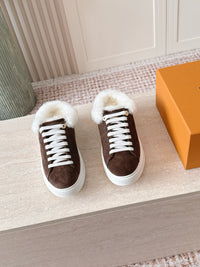 26S Time Out Sneakers