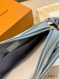 Trio Messenger Bag