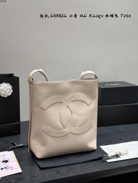 Bucket Tote Bag
