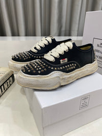 Peterson 23 Embellished Low-Top Trainers