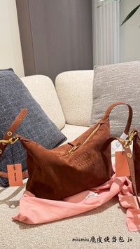 Spirit Shoulder Bag