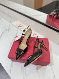 Garavani VLogo Patent Leather Pumps 8cm