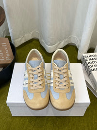 26S Ribbon Sneakers