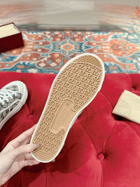 Low Top Sneakers