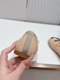 26S Ballet Flats