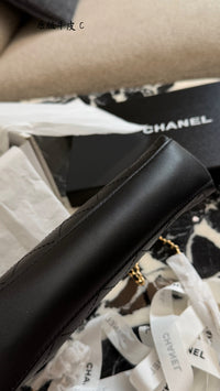 Métiers d'Art Quilted Triangle Shopping Bag