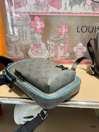 Avenue Sling Bag