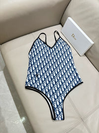 Logo One Piece Set