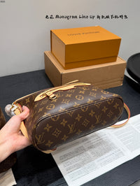 Lineup Hobo Bag