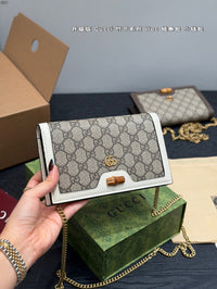 Bamboo Chain Wallet Bag