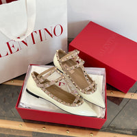 Garavani Rockstud Ballet Flats