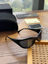 CH73761 Shield Sunglasses