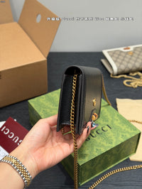 Bamboo Chain Wallet Bag