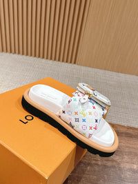 Pool Pillow Comfort Mules