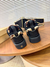 Lowmel Western Trainers