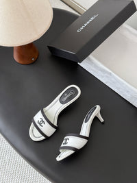 26B Kitten Heel Slides