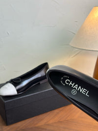 26S Ballet Flats