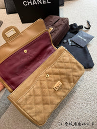 Classic Flap Medium Suede