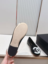 26S Ballet Flats