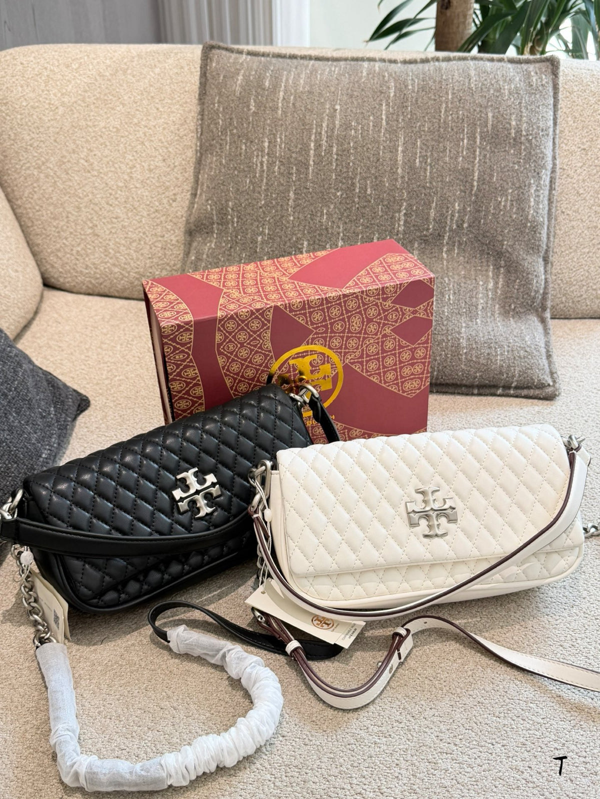 Kira Shoulder Bag