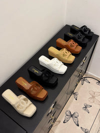 26S Platform Sandals