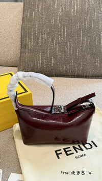 Simply Shoulder Bag