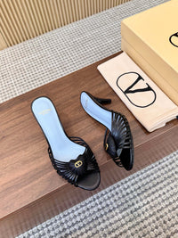 Royal Heeled Mules 65