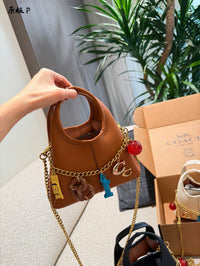 Lana Shoulder Bag 19