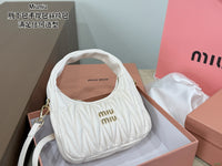 Wander Shoulder Bag