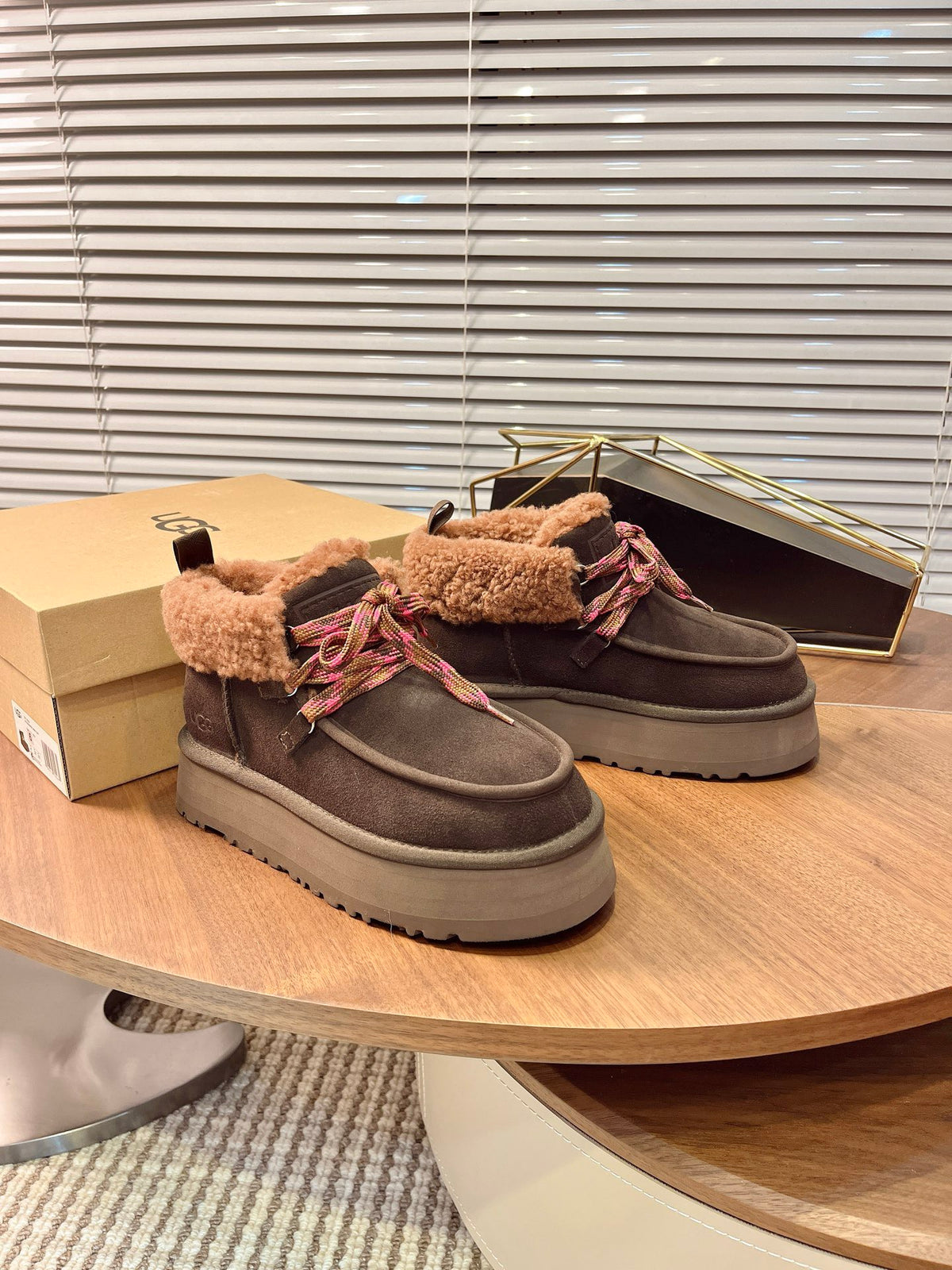 Funkarra Cabin Cuff Slipper Shoes