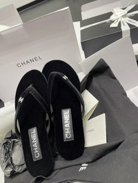 Logo Thong Sandals
