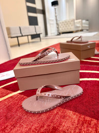 Super Loubi Flip Flops