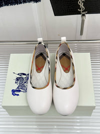 26WF Check Ballet Flats