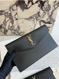 Uptown Pouch