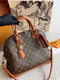 Alma Soft MM Celebration Bag