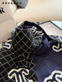 Reversible Scarf