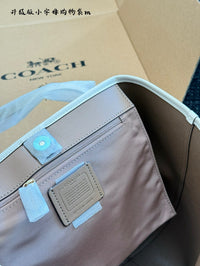 City Tote Bag