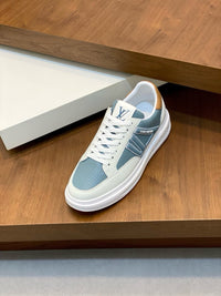 Beverly Hills Sneakers