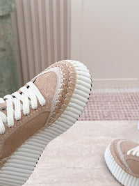Nama Runner Platform Sneakers