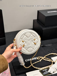 19B Round Clutch With Chain